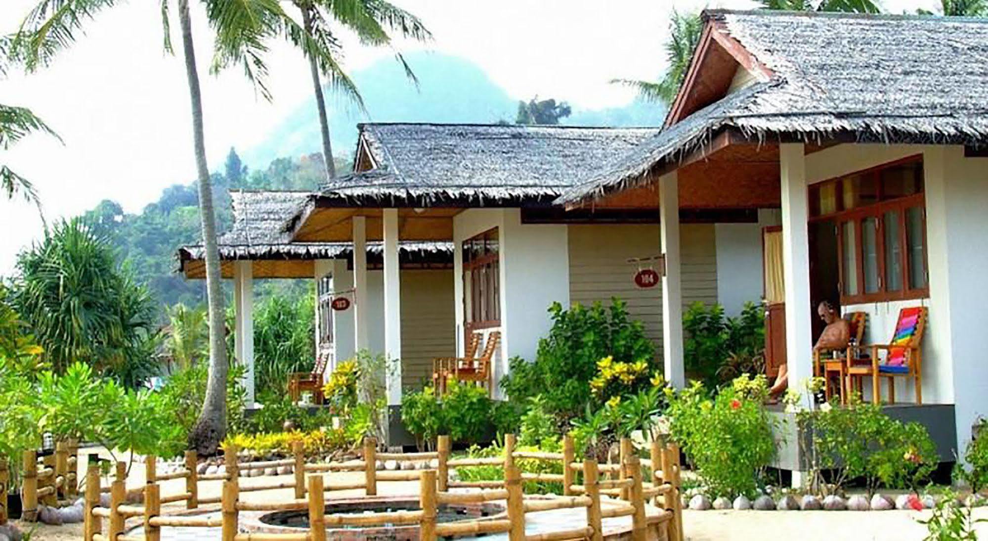 Koh Mook Charlie Beach Resort Kültér fotó